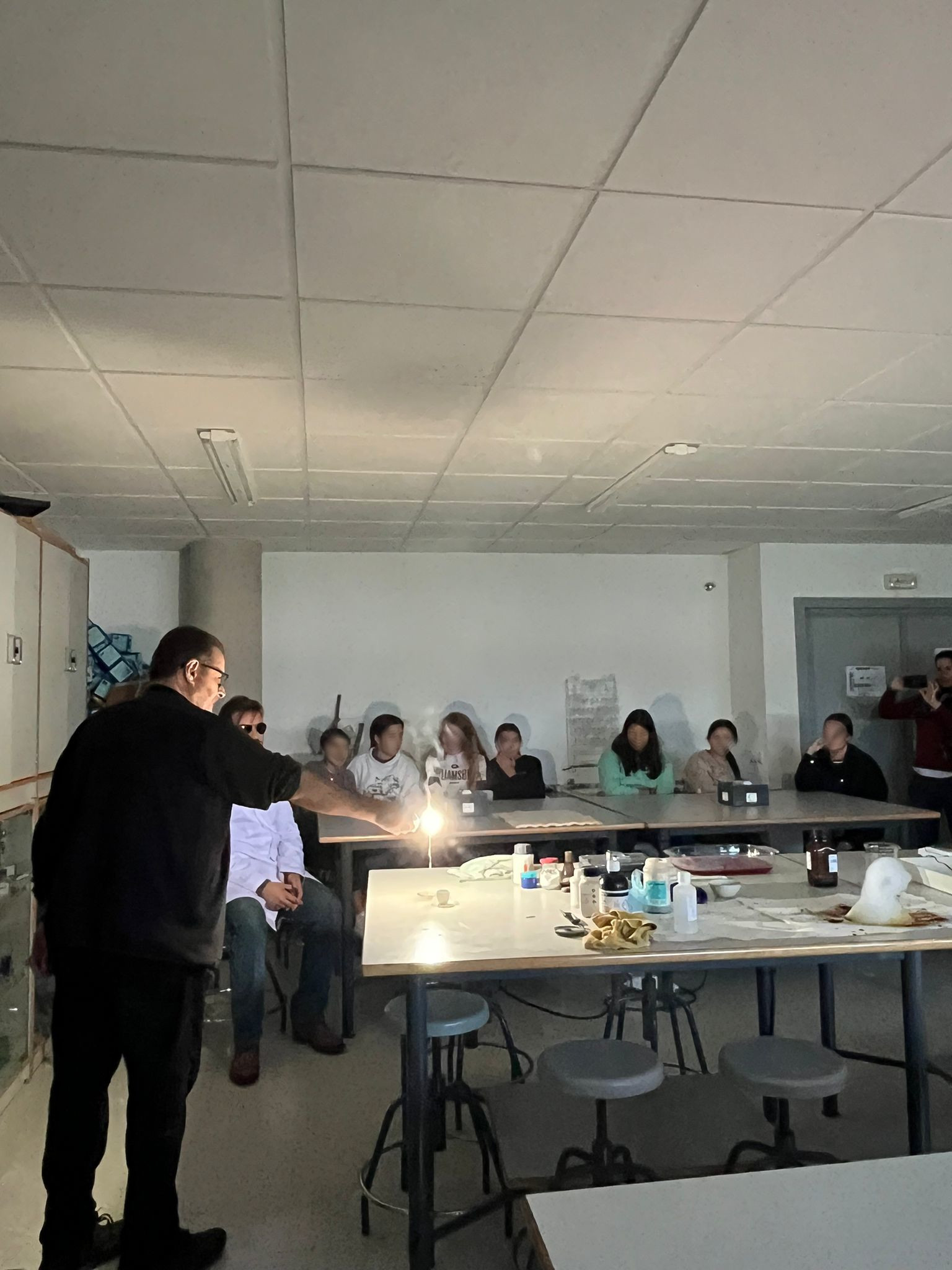 2024/11/22 Laboratorio de Física y Química